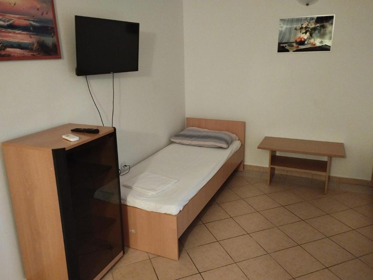 Apartments Jelena Подаца Екстер'єр фото