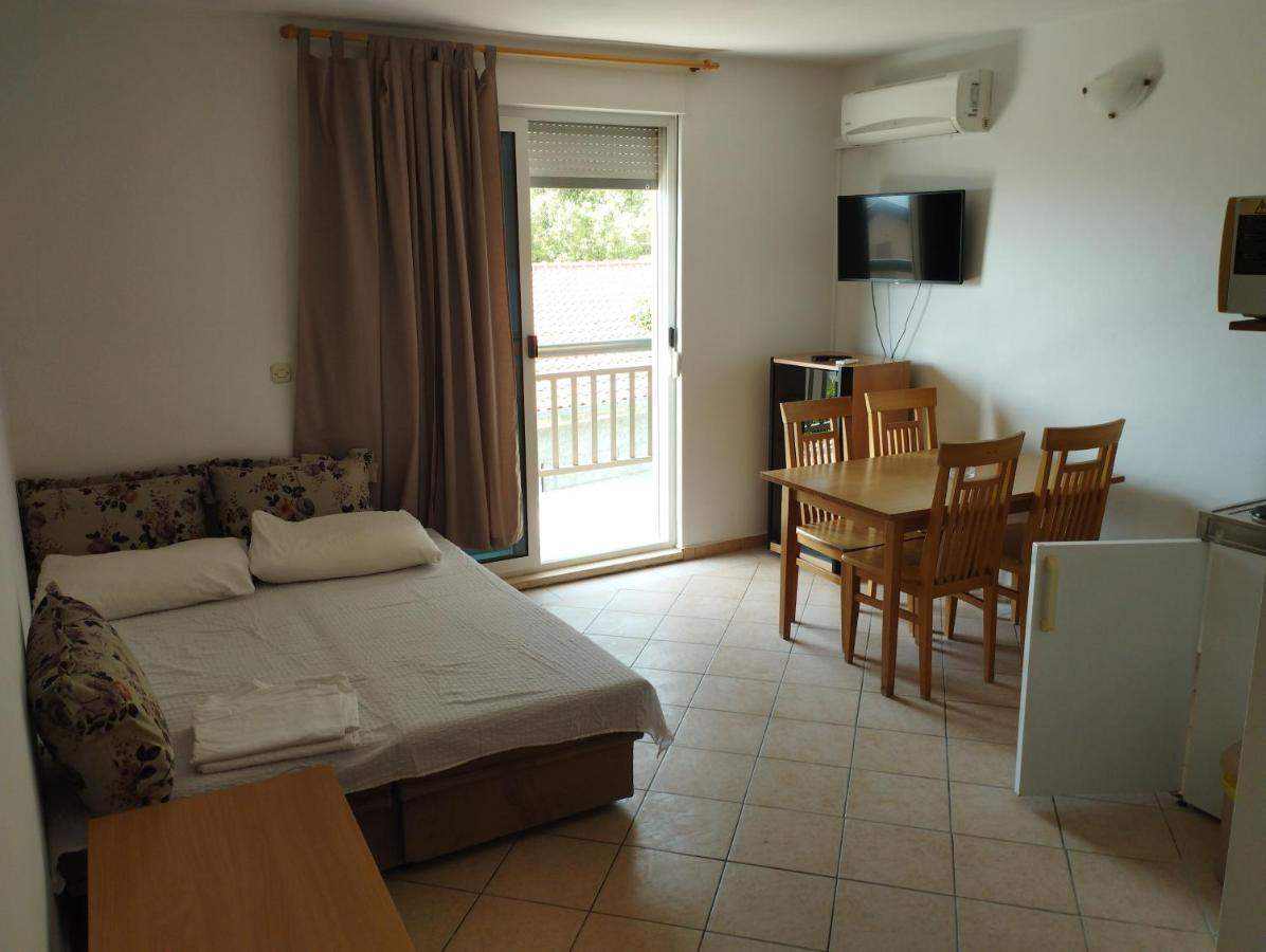 Apartments Jelena Подаца Екстер'єр фото